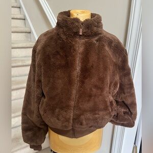 Elie Tahari Brown Faux Fur Jacket Sz Med